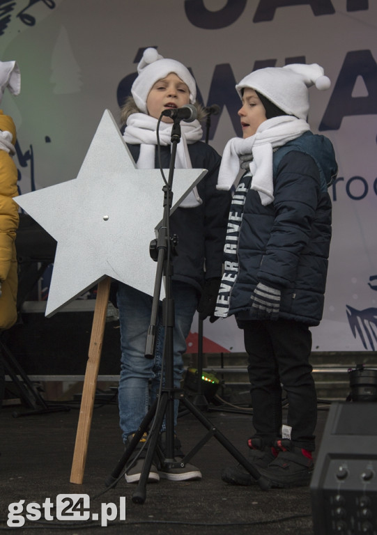 ŚWIĄTECZNIE NA STAROGARDZKIM RYNKU