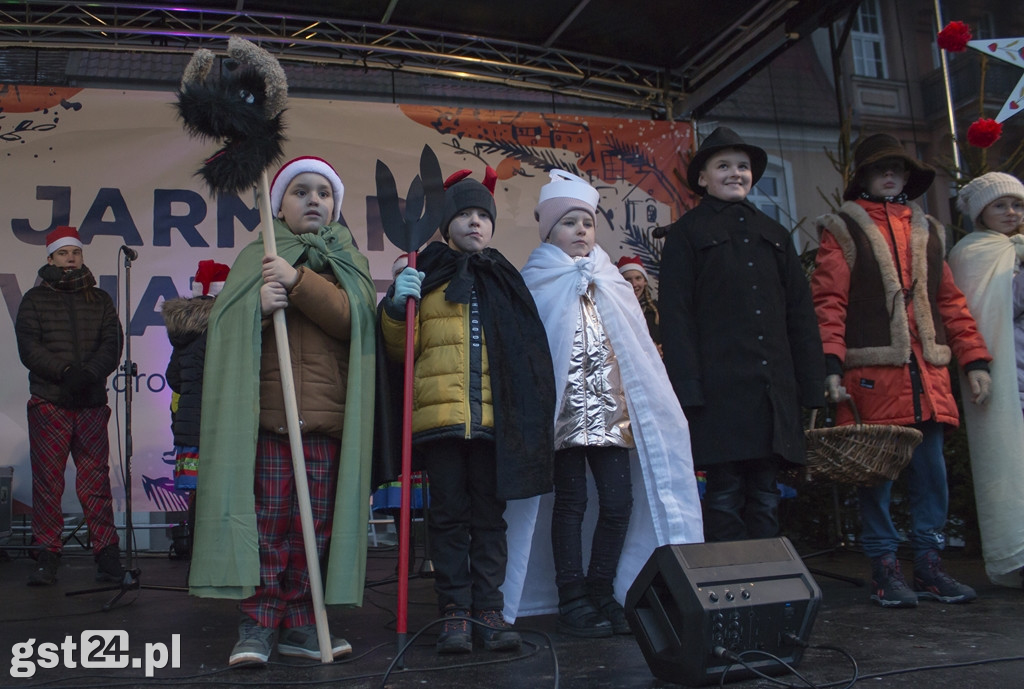 ŚWIĄTECZNIE NA STAROGARDZKIM RYNKU