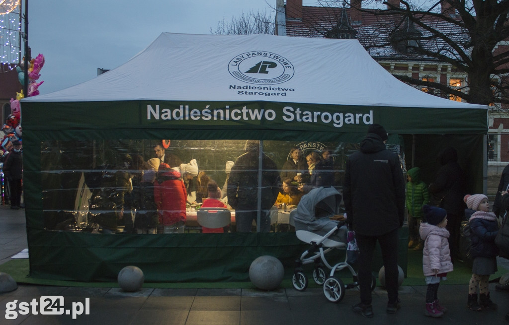 ŚWIĄTECZNIE NA STAROGARDZKIM RYNKU