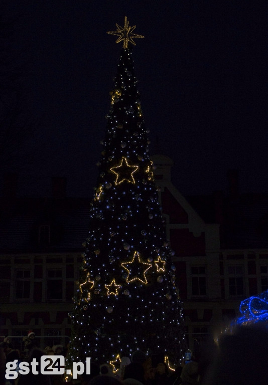 ŚWIĄTECZNIE NA STAROGARDZKIM RYNKU