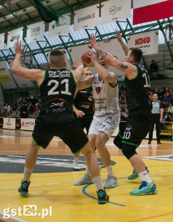 Trwa walka koszykarzy SKS-u o rozgrywki w play-off