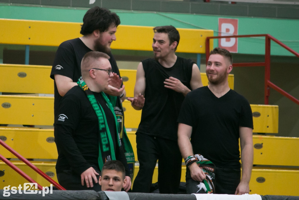 Trwa walka koszykarzy SKS-u o rozgrywki w play-off