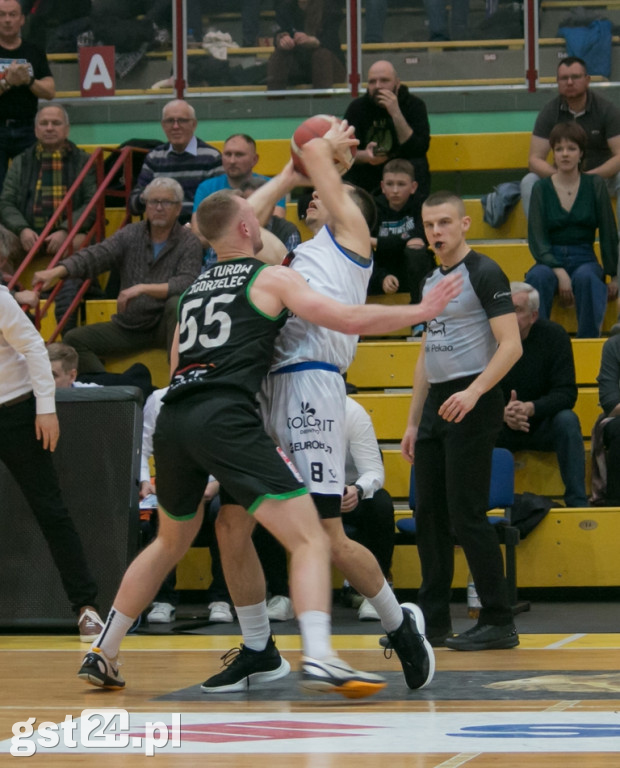 Trwa walka koszykarzy SKS-u o rozgrywki w play-off