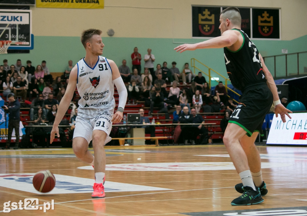 Trwa walka koszykarzy SKS-u o rozgrywki w play-off