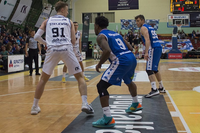 DUŻE EMOCJE Z KOTWICĄ KOŁOBRZEG