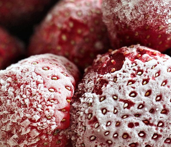 Salmonella w truskawkach z Biedronki. GIS ostrzega przed tą partią-10620