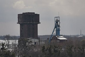 Pięcioletnie urlopy i nawet 170 tys. zł odprawy. Zmiany dla dużej grupy-11326