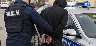 Groził przechodniowi tłuczkiem do mięsa