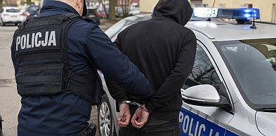 Groził przechodniowi tłuczkiem do mięsa