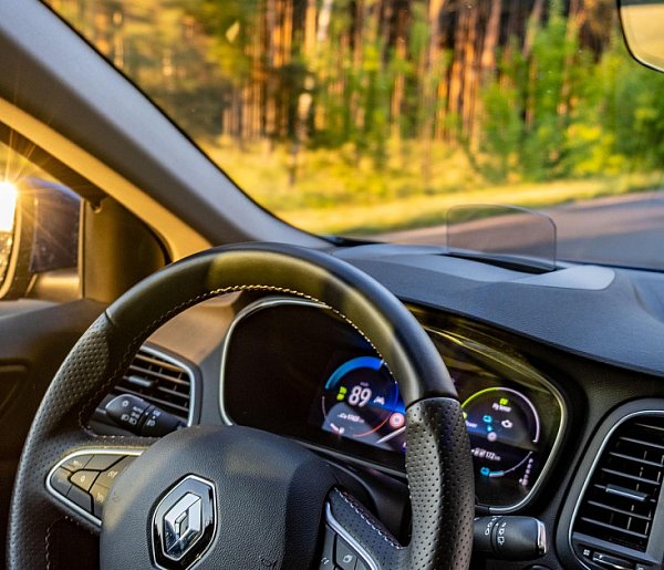 Masz to auto w garażu? Producent natychmiast wzywa na kontrolę!-11352