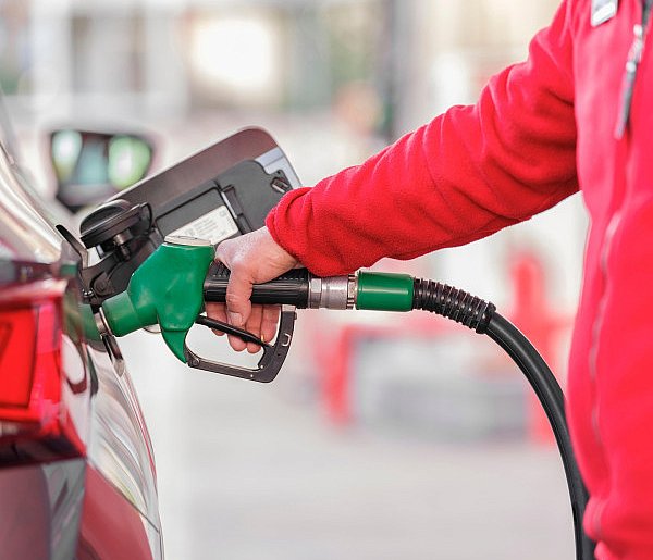 UOKiK skontrolował paliwa. Sprawdź, które stacje wypadły najgorzej-11622