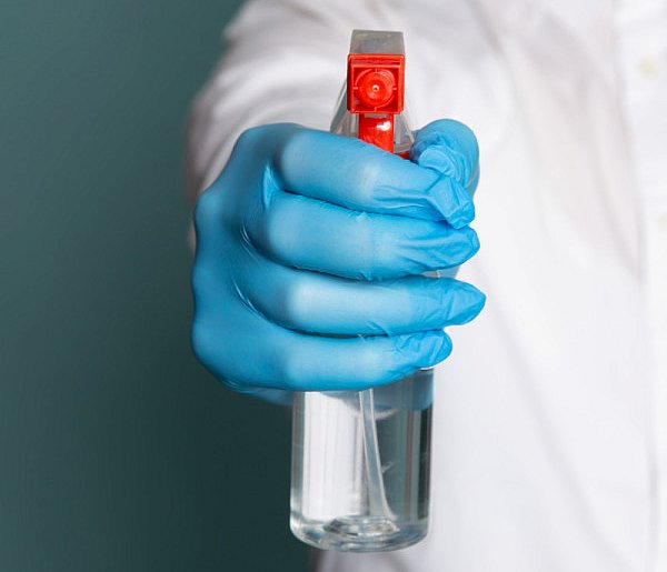 Natychmiastowe wycofanie preparatu. Jest komunikat GIF-11986